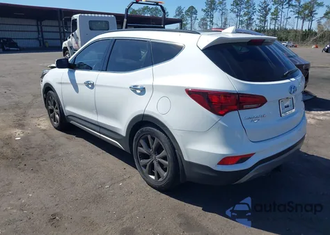 2017 Hyundai Santa Fe Sport 2.0T Ultimate z USA, uszkodzony, nr VIN 5XYZW4LA1HG497079